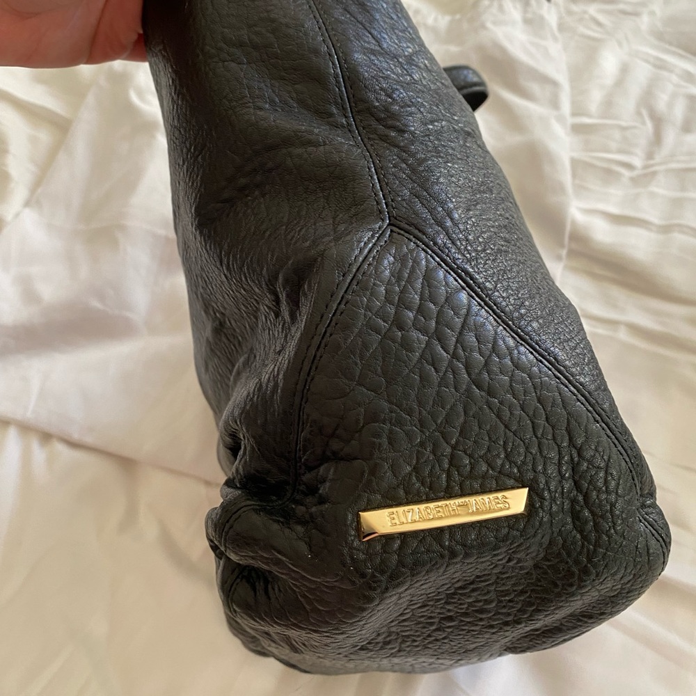Elizabeth and James Cynnie black pebble leather tote bag - Picture 3 of 11